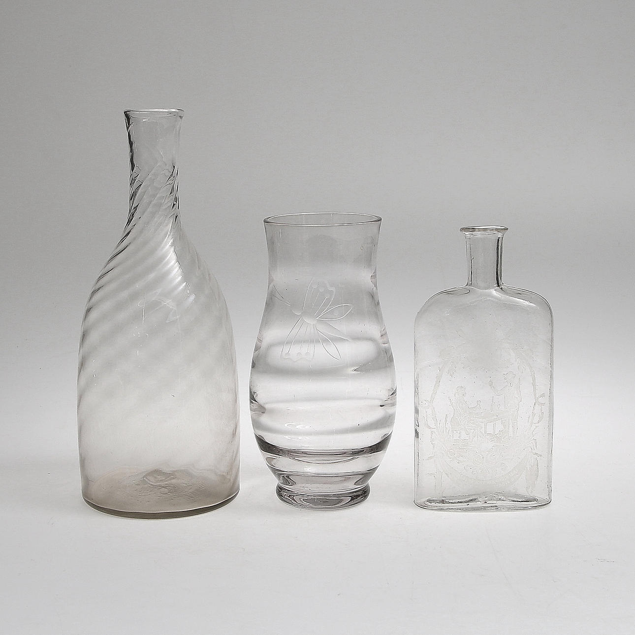 PARTI GLAS, 3 st, bla simpelt vriden, samt plunta 18/1900-tal.