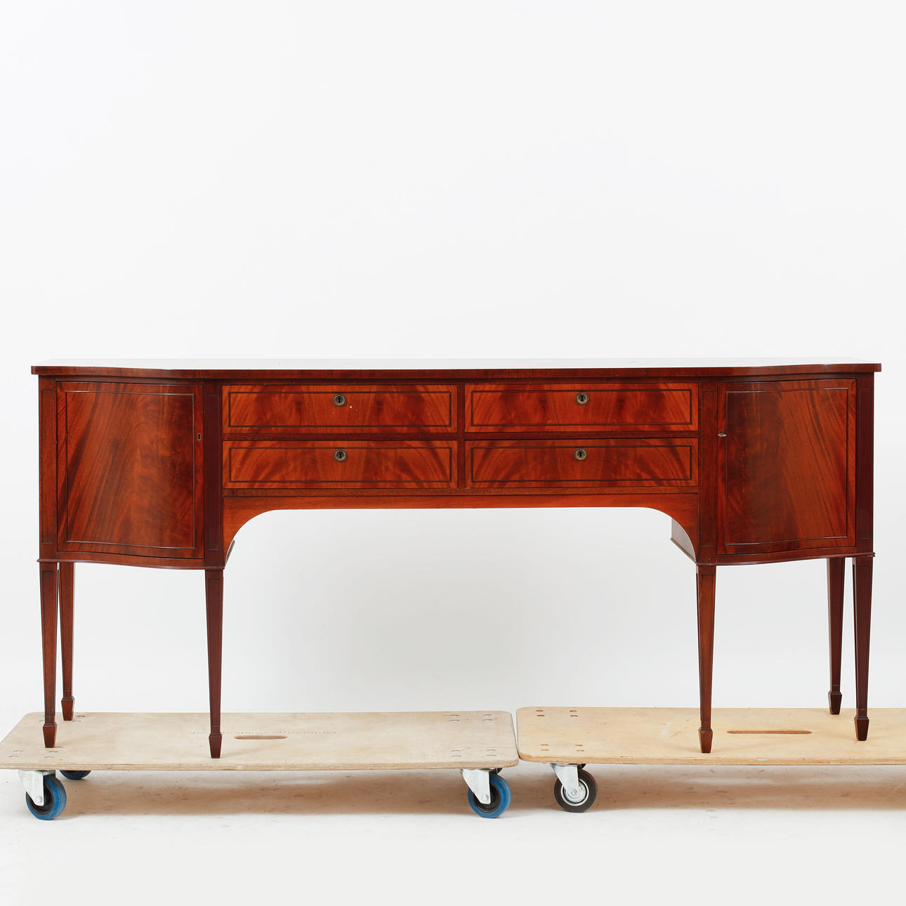 SIDEBOARD, Göteborgs Slöjdmagasin, 1900-tal.