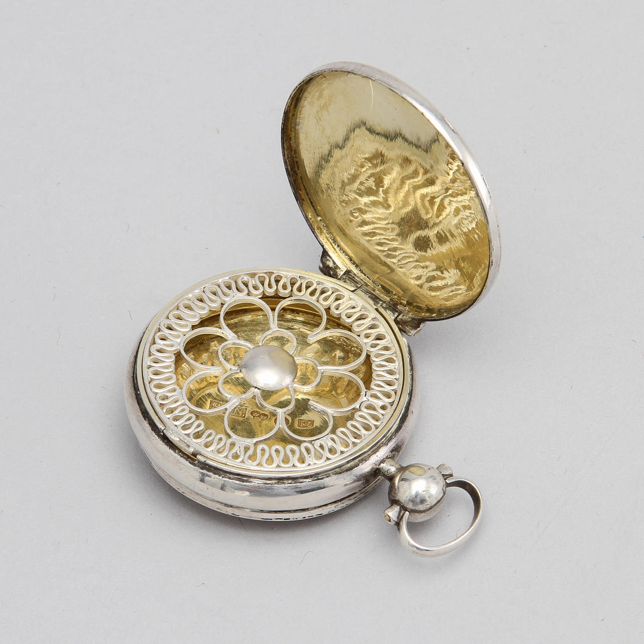 LUKTDOSA, silver, S.E.N troligtvis Sven Edvard Nordström, Marstrand 1869, 23g.