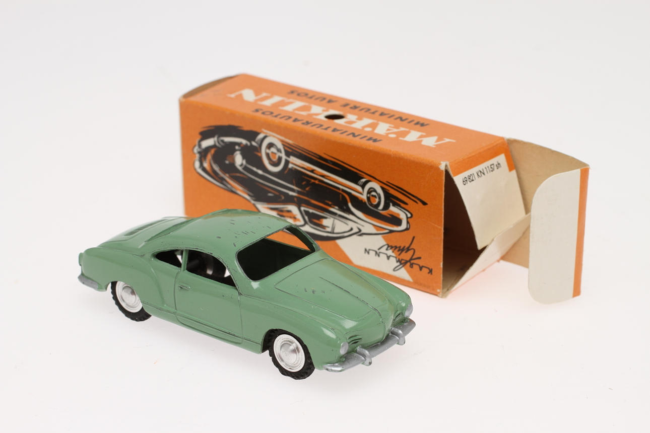 MÄRKLIN KARMANN-GHIA 8021 i ORIGINALKARTONG.