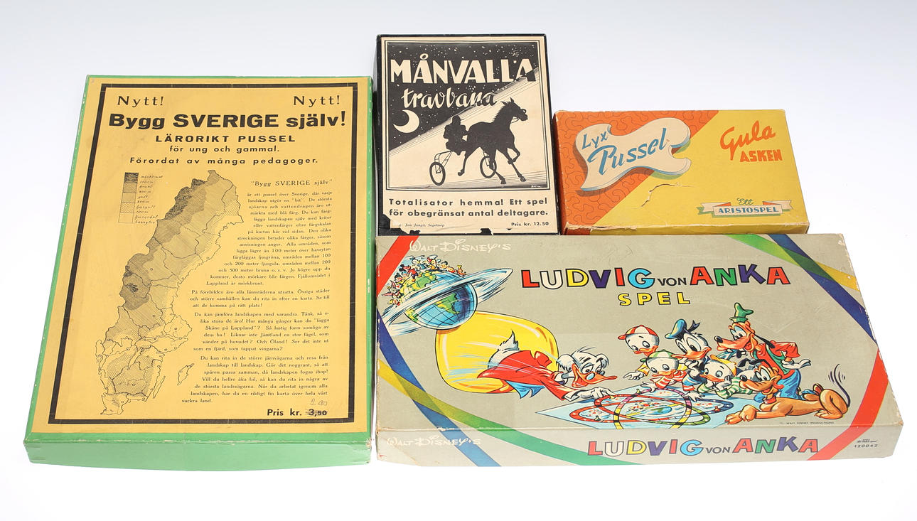 SPEL OCH PUSSEL 4 st, 1900-talets mitt.