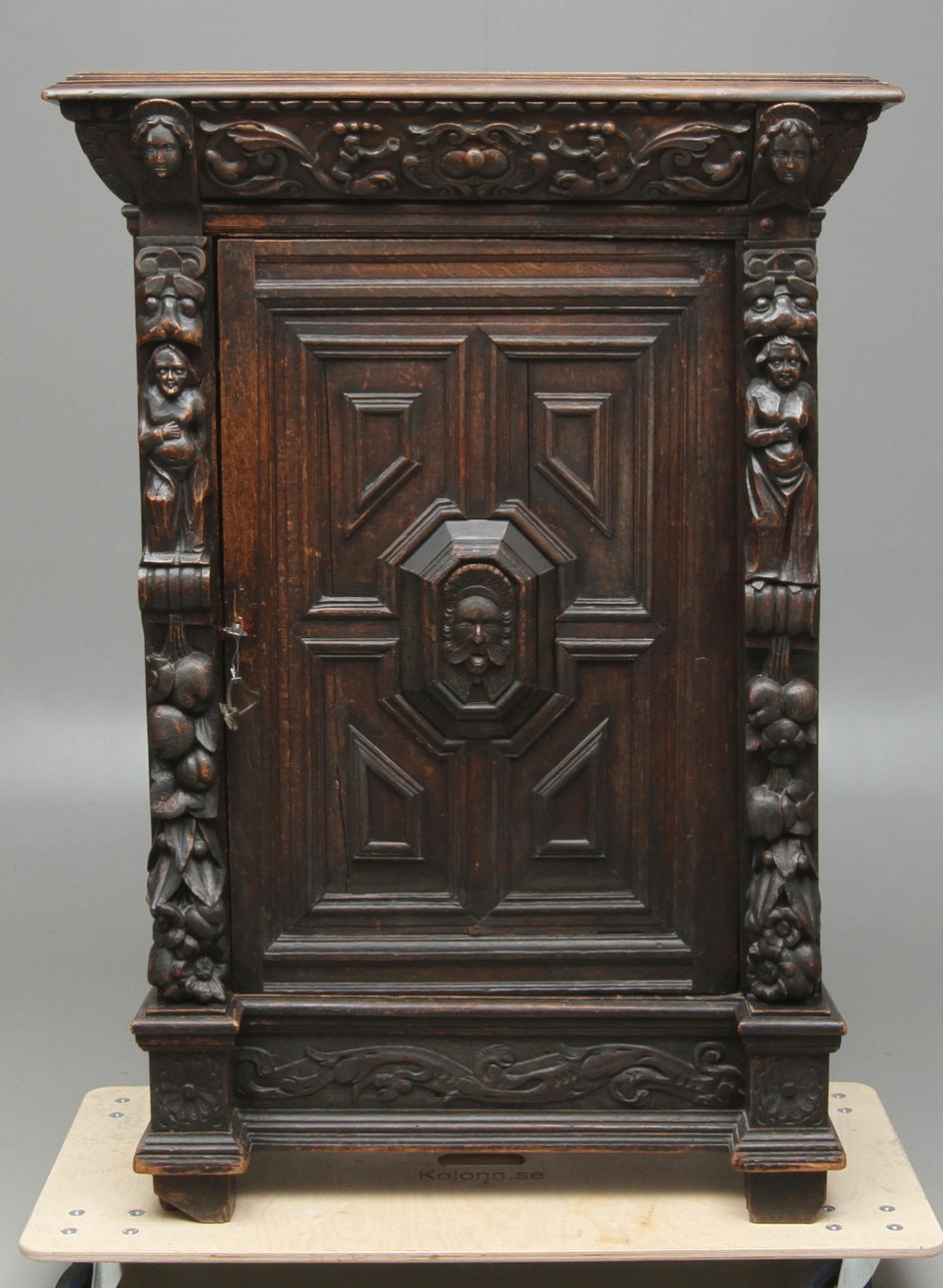 SKÅP, barock/barockstil.