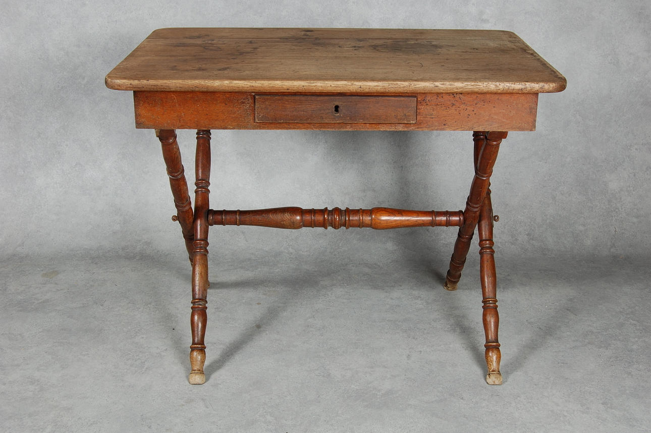 RESESKRIVBORD, hopfällbart, 1800-tal.