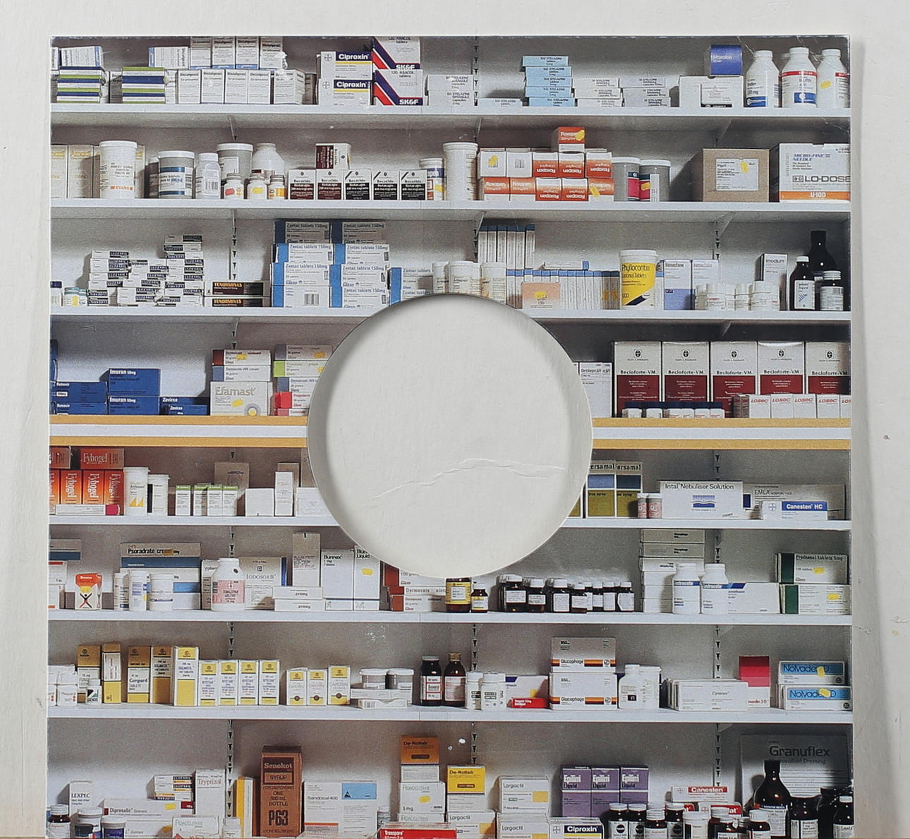 VERNISSAGEKORT. Pharmacy. Damien Hirst.