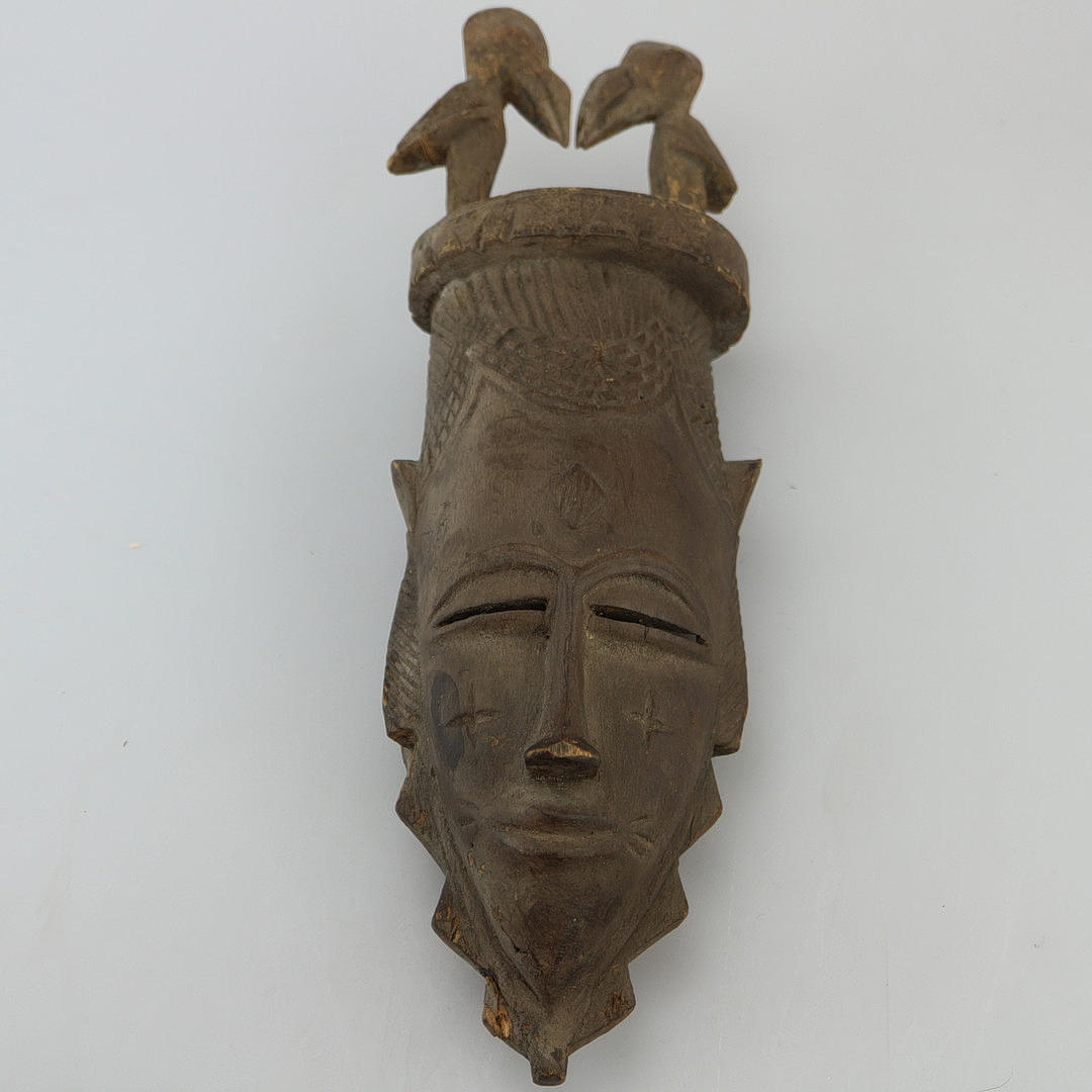 AFRIKANSK MASK.