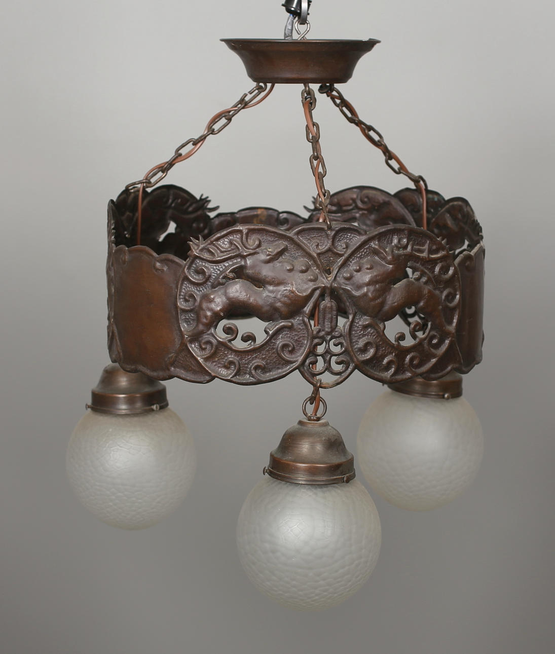 TAKLAMPA, jugend, tidigt 1900-tal, koppar/glas, höjd 60 cm.