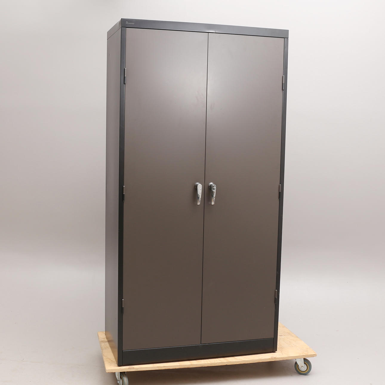 PLÅTSKÅP, industri, MEWAF.