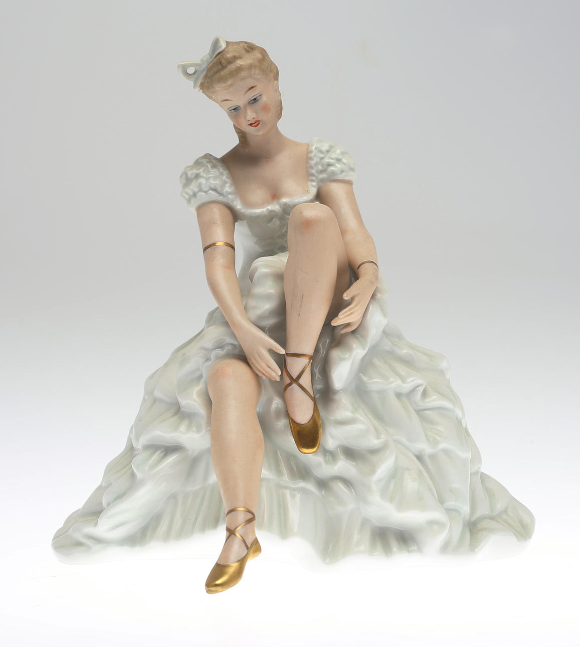 FIGURIN. Sittande dansös. Wallendorf Thuringen, Tyskland.