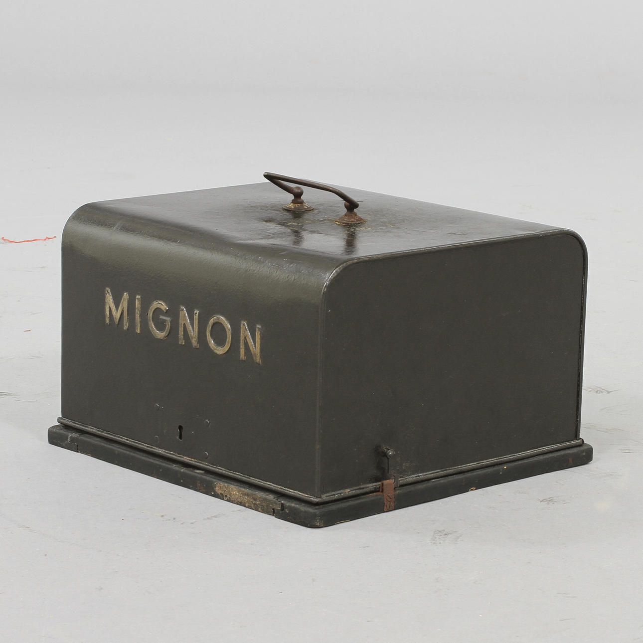 SKRIVMASKIN, Mignon AEG. 1900-talets tidiga hälft.