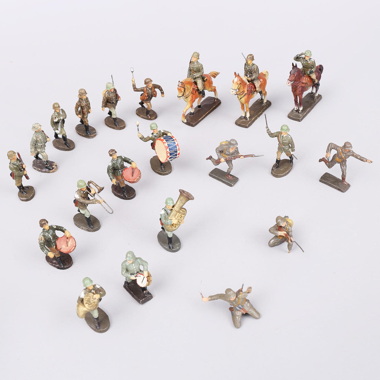 ELASTOLIN-FIGUREN, Ein Menge.