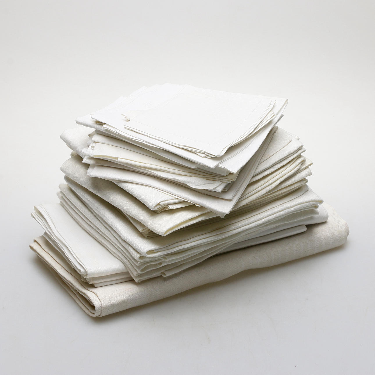 HAUSHALTSTEXTILIEN, Leinen, 1900er Jahre.