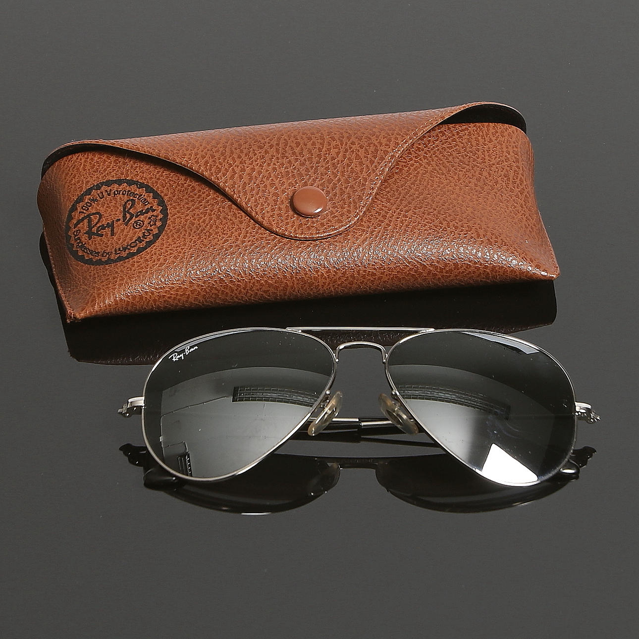 SOLGLASÖGON, Ray-Ban, Aviator, Italy. 2000-tal.