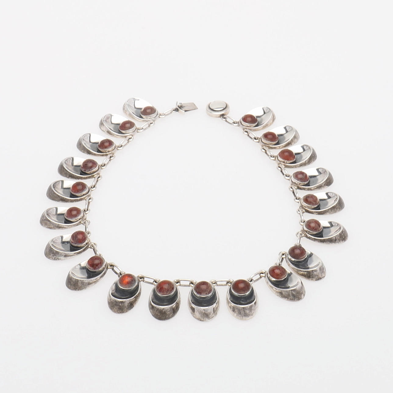 NIEL'S ERIK FROM, NECKLACE.