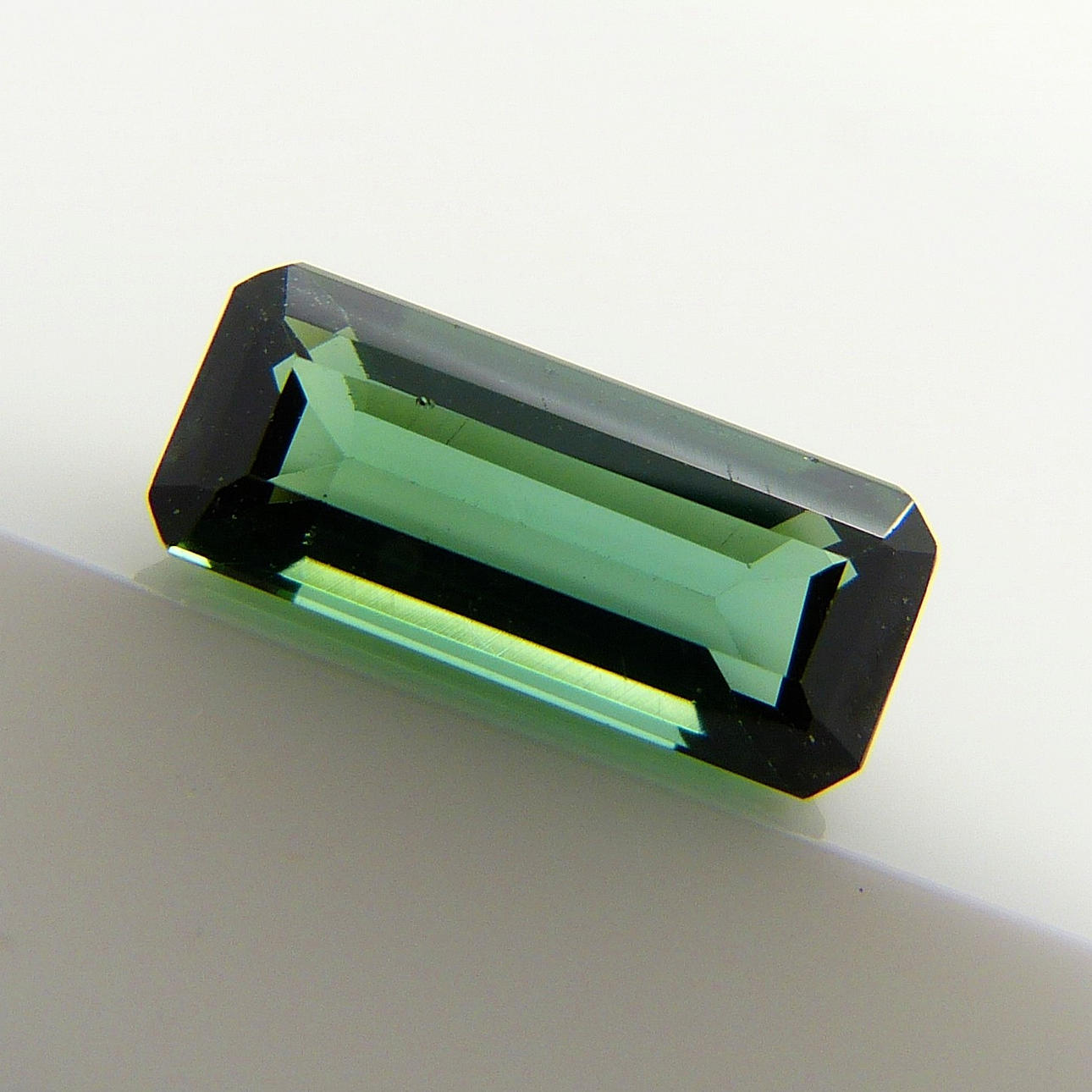 GRÖN TURMALIN, 1.13 ct.