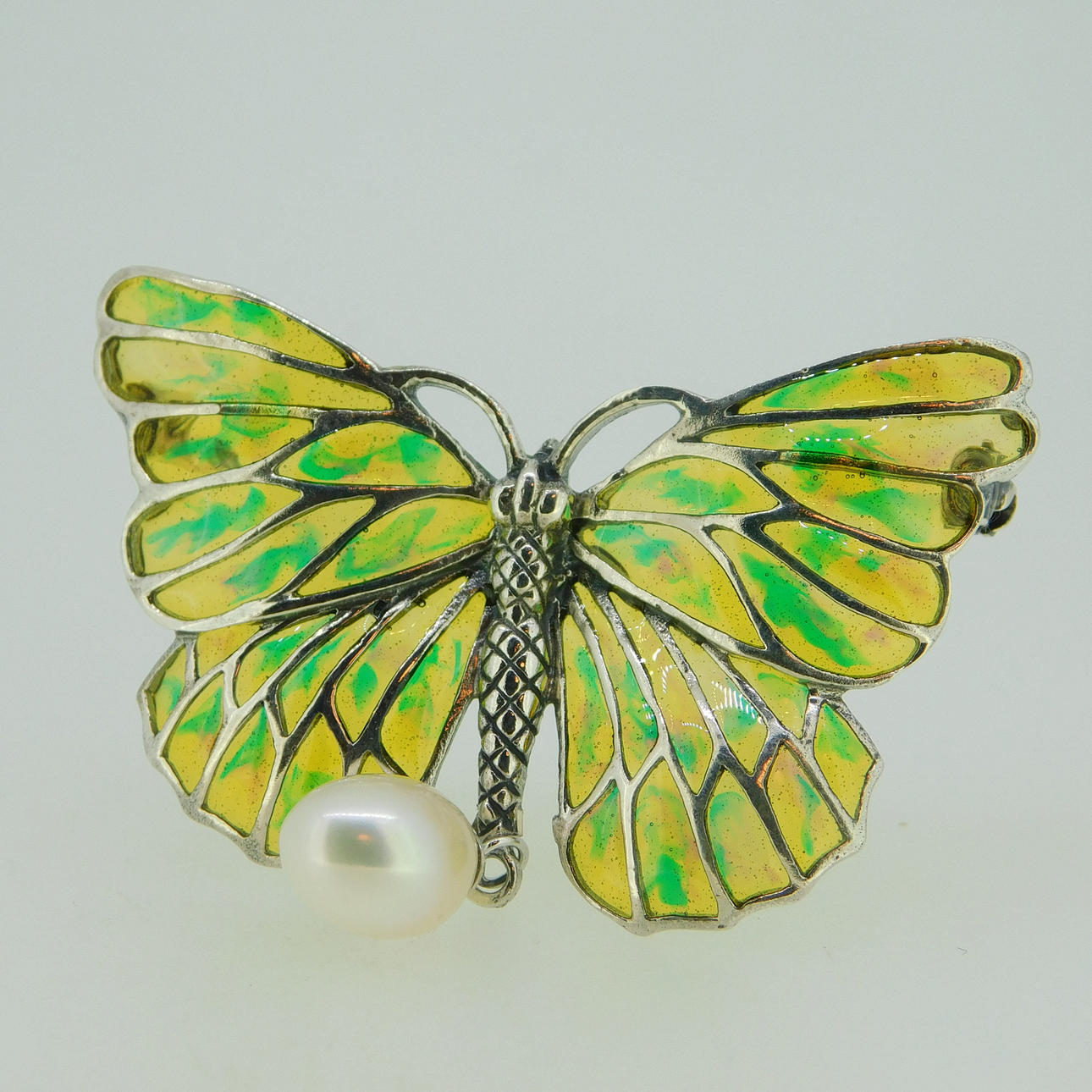 SILVER FJÄRIL /MAL PLIQUE-À-JOUR BROSCH.