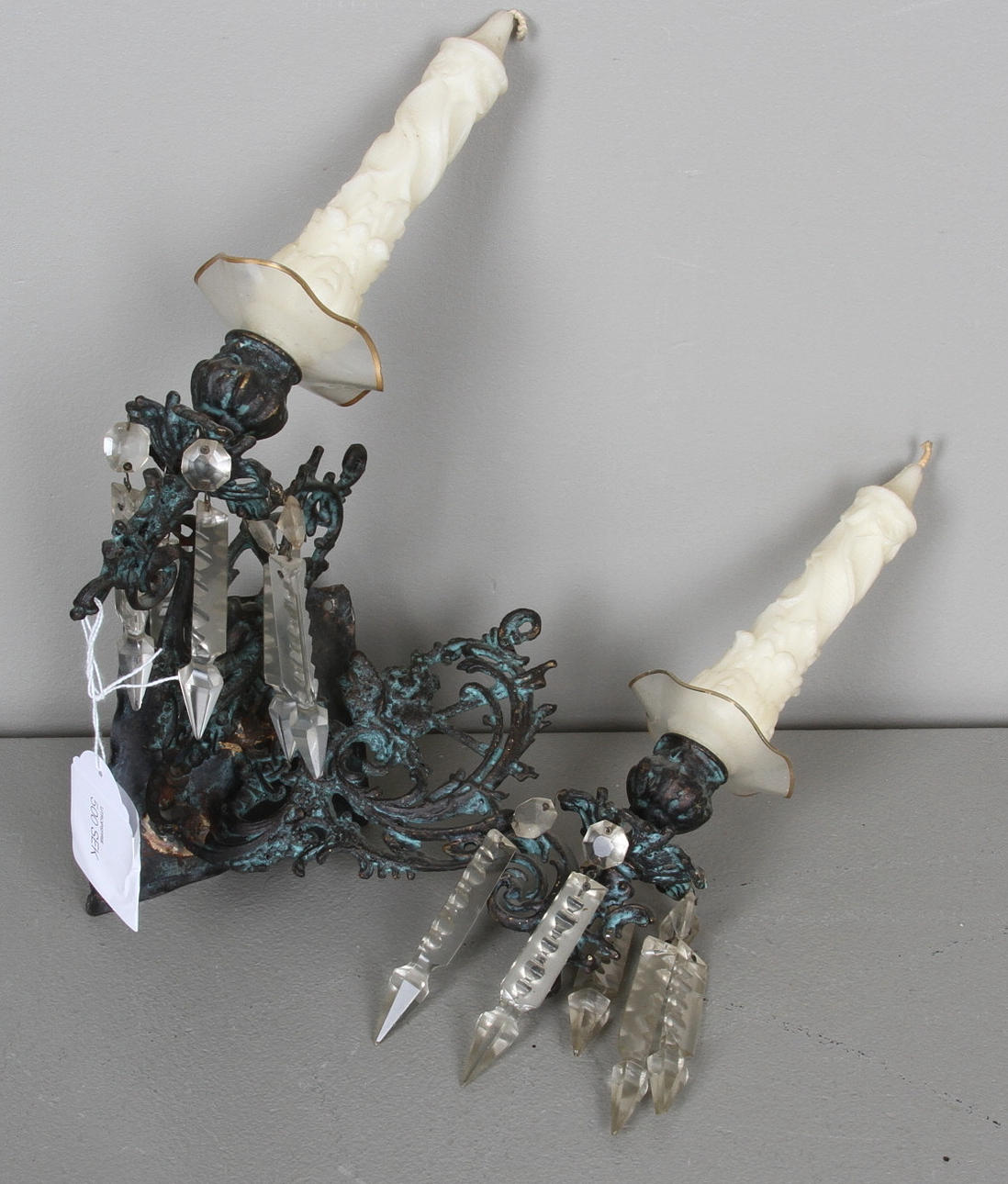 LAMPETT, gjuten metall, nyrenässans, 1800/1900-tal.