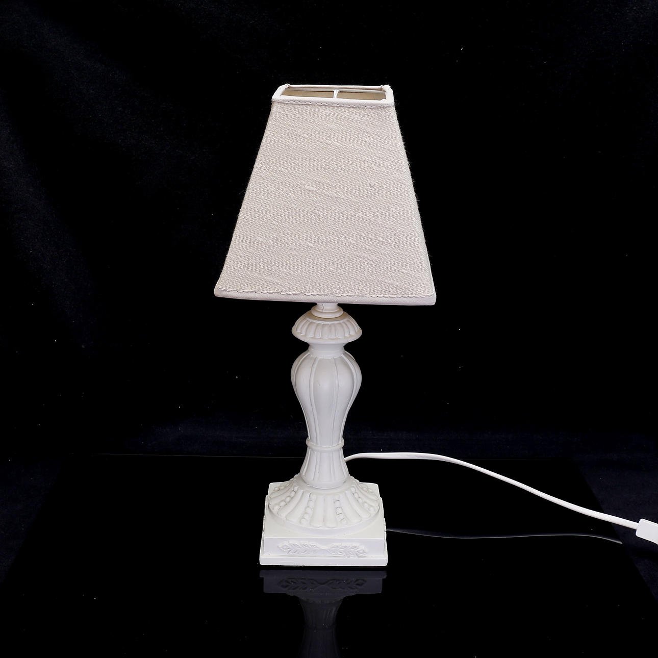 TABLE LAMP, casting material with shade.