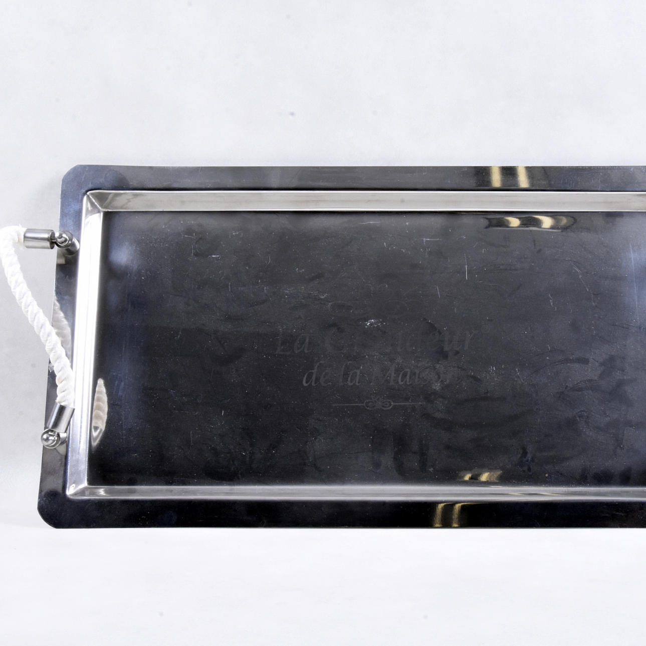 SERVIERTABLETT, La Grandeur de la Maison.