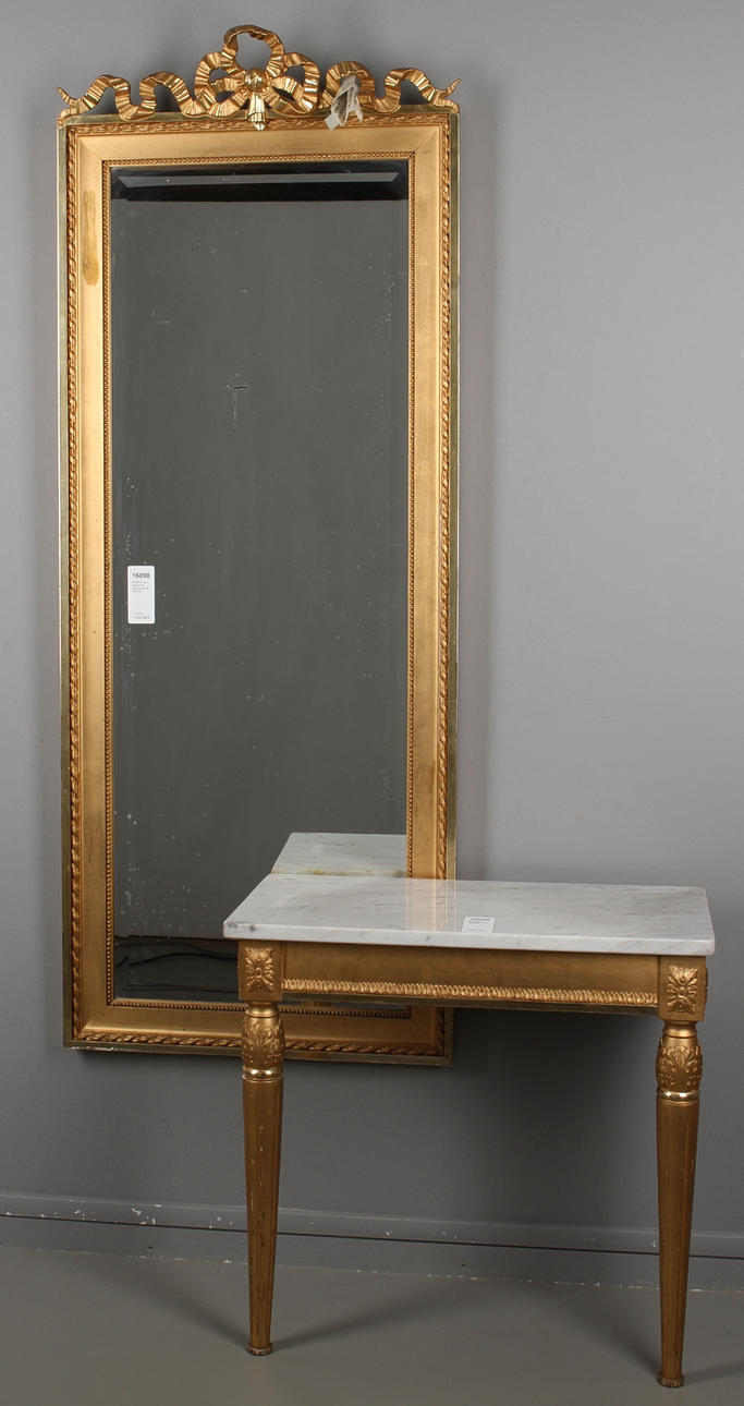 SPEGEL med konsolbord, gustaviansk stil, 1900-tal.