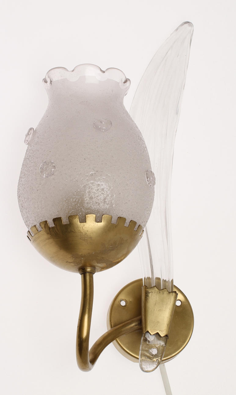 VÄGGLAMPETT, 1940-tal.