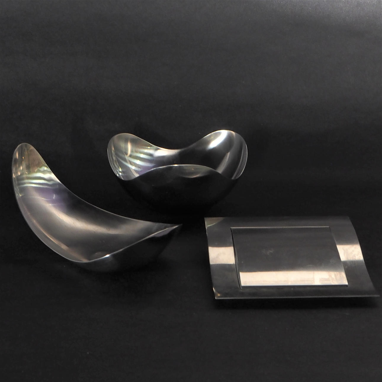 GEORG JENSEN. 3 delar, rostfritt stål.