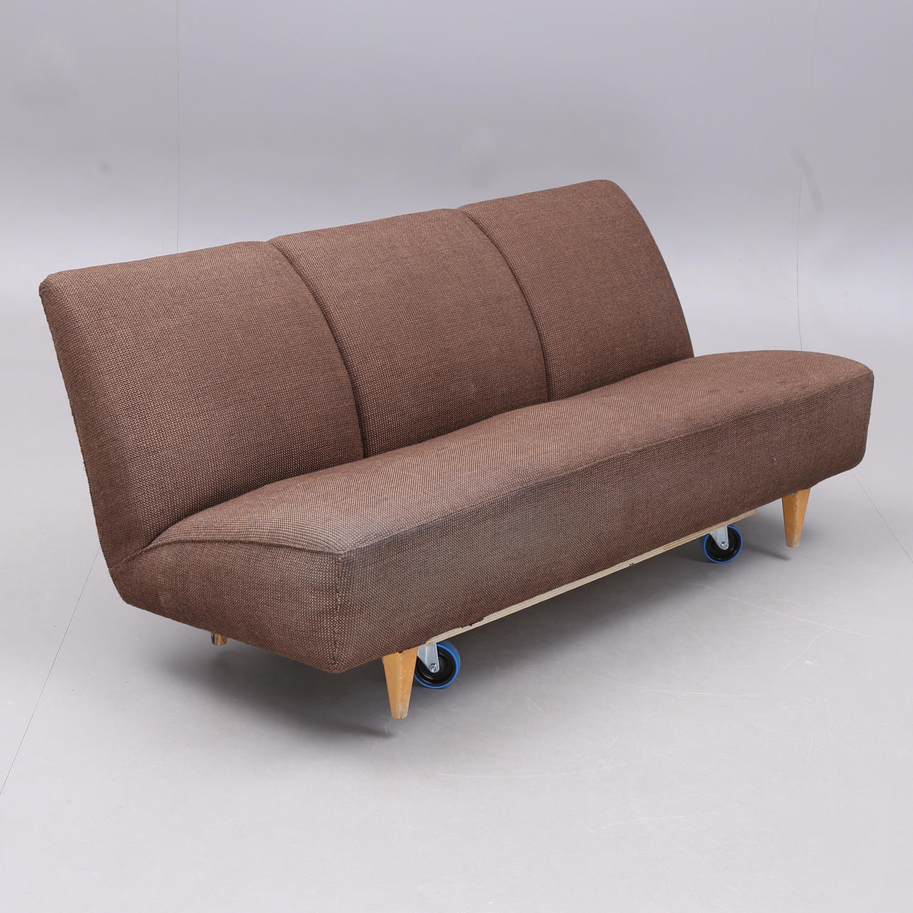BRUNO MATHSSON. Sofa, "T201".