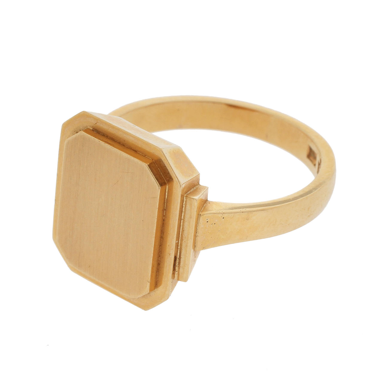 KLACKRING, 18k guld. Vikt ca 10,4 gram.