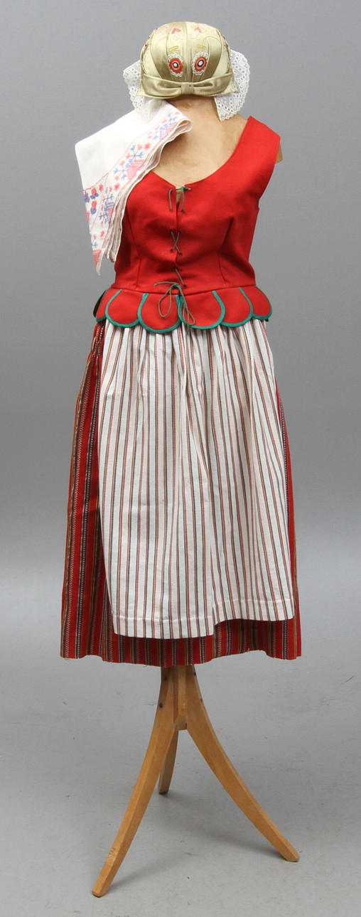 FOLKDRÄKT, Östergötland.