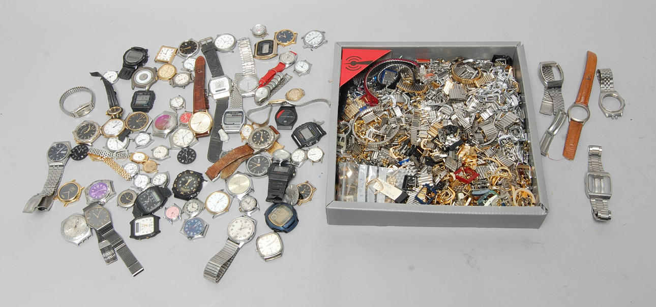 ARMBANDSUR, ca 70 st plus reservdelar.