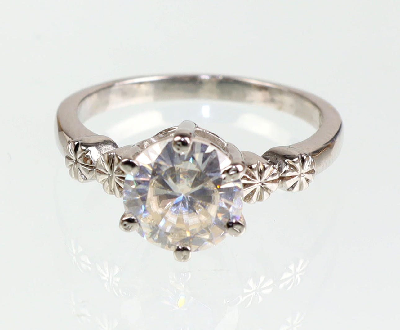 Diamant SOLITAIRE 1,8 ct. Silverring.