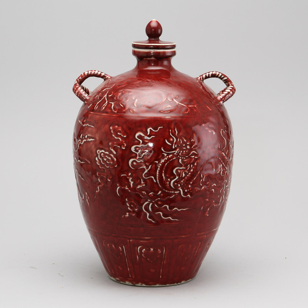 LOCKURNA, porslin, Kina, 1900-tal.