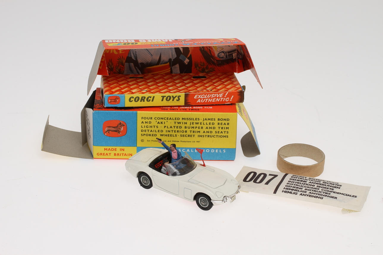 CORGI TOYS No 336 TOYOTA 2000 GT 007 ORIGINALKARTONG.