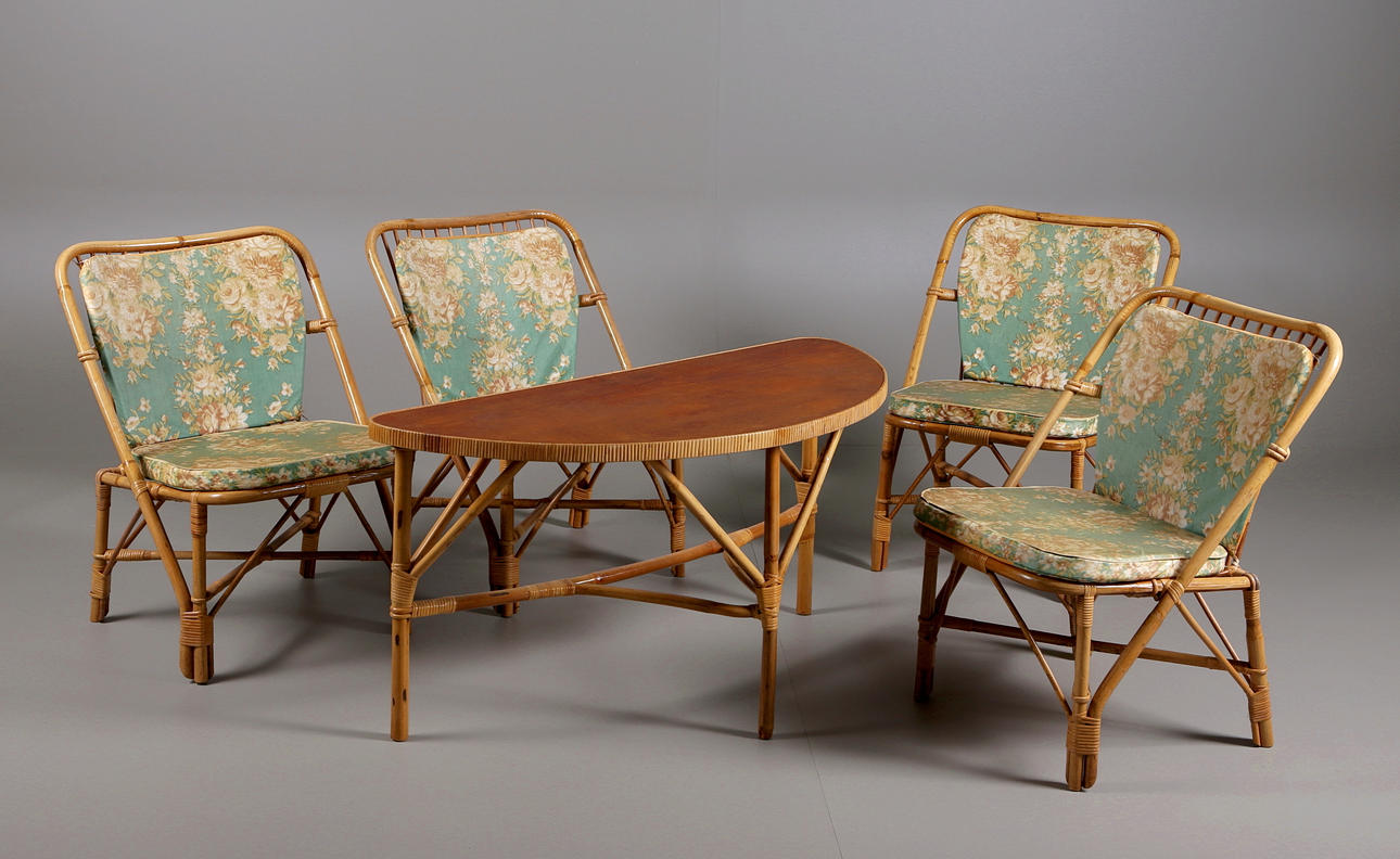 TRÄDGÅRDSMÖBLER (5) i rotting, 1960 tal.