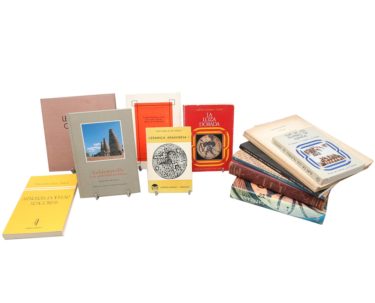 Thirteen books on Spanish ceramics.