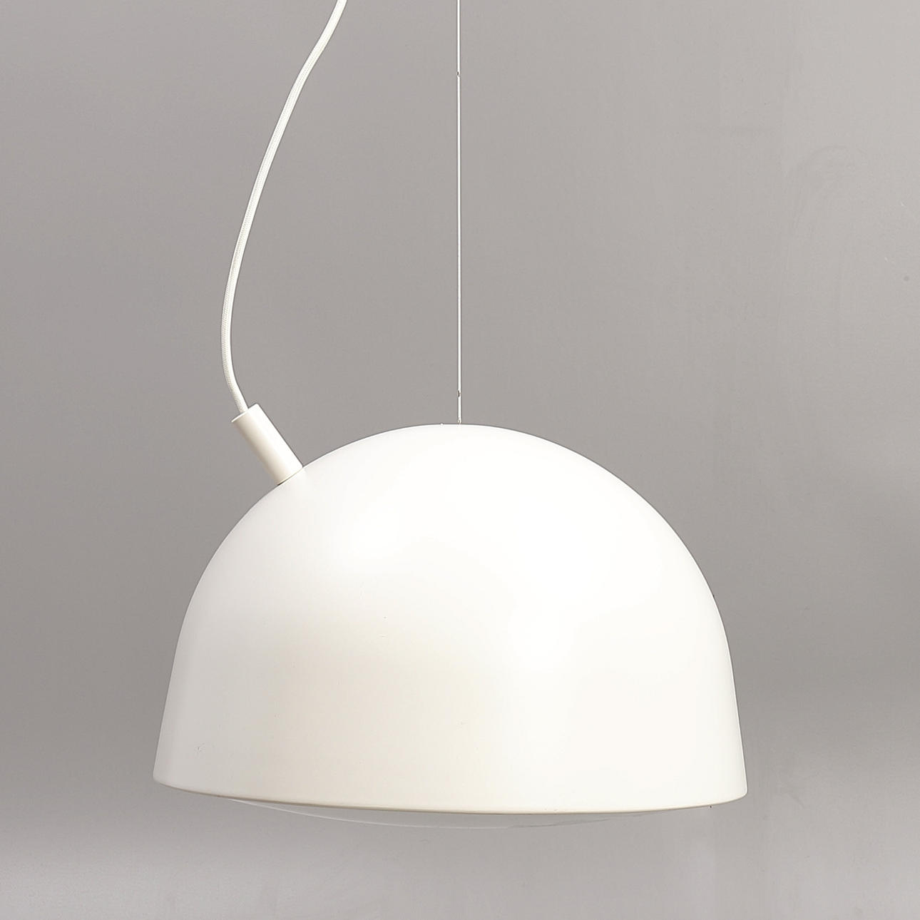 MUUTO, Plugged, ceiling light.