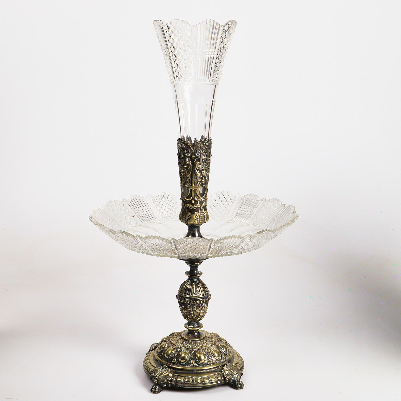 TABLE SETTING/STRUTH VASE, New Renaissance, glass and metal.