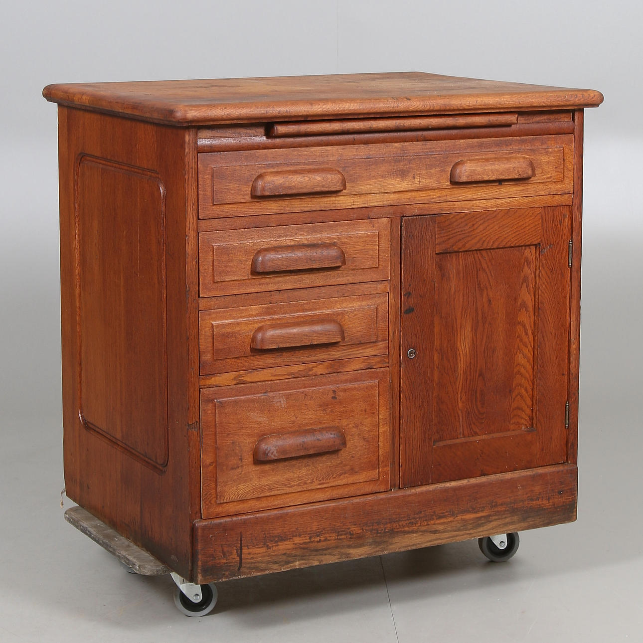 KAUFSTÄNDE, für Apotheke, Eiche, 18/1900.