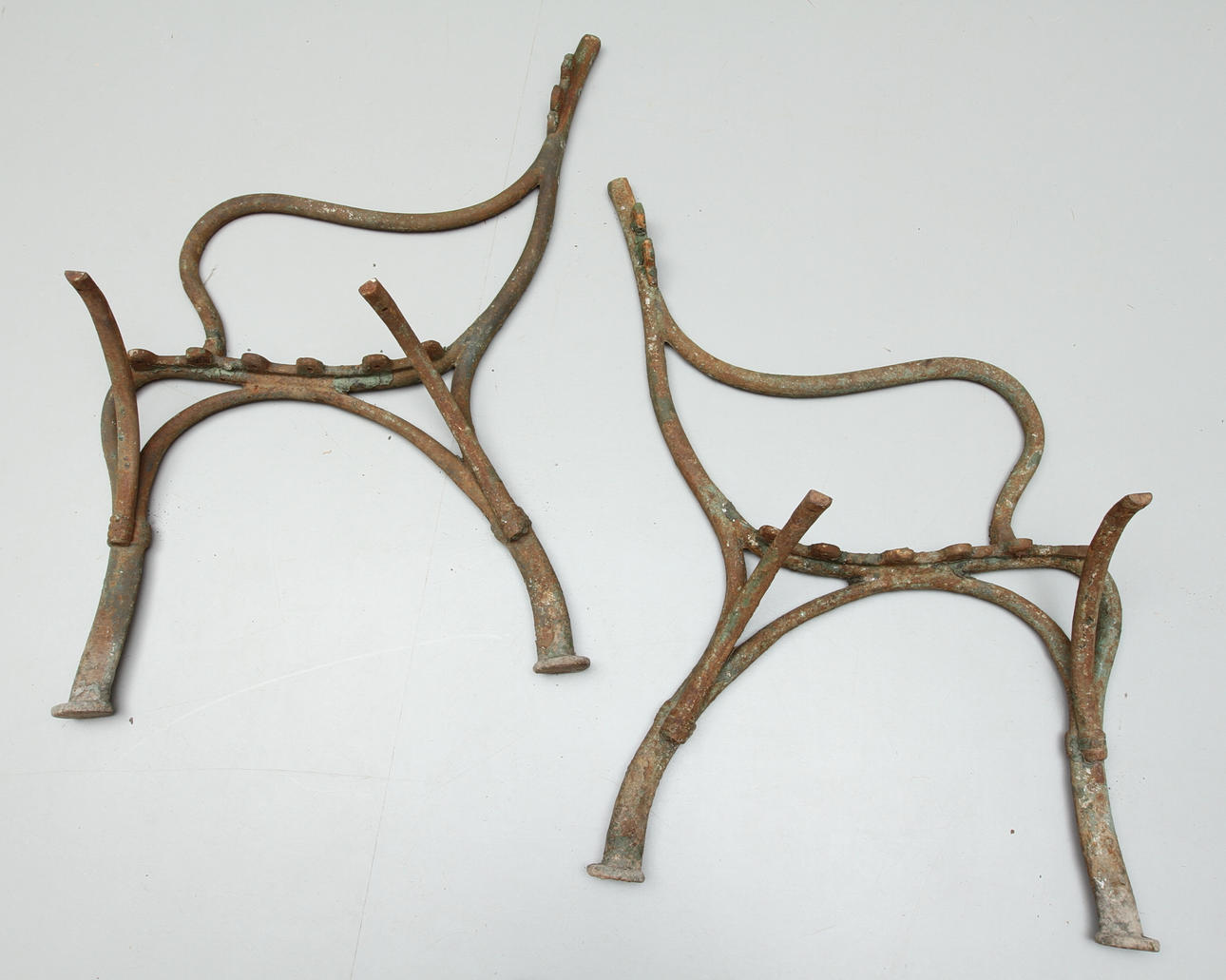 SOFFGAVLAR, 1 par, gjutjärn, tidigt 1900-tal.