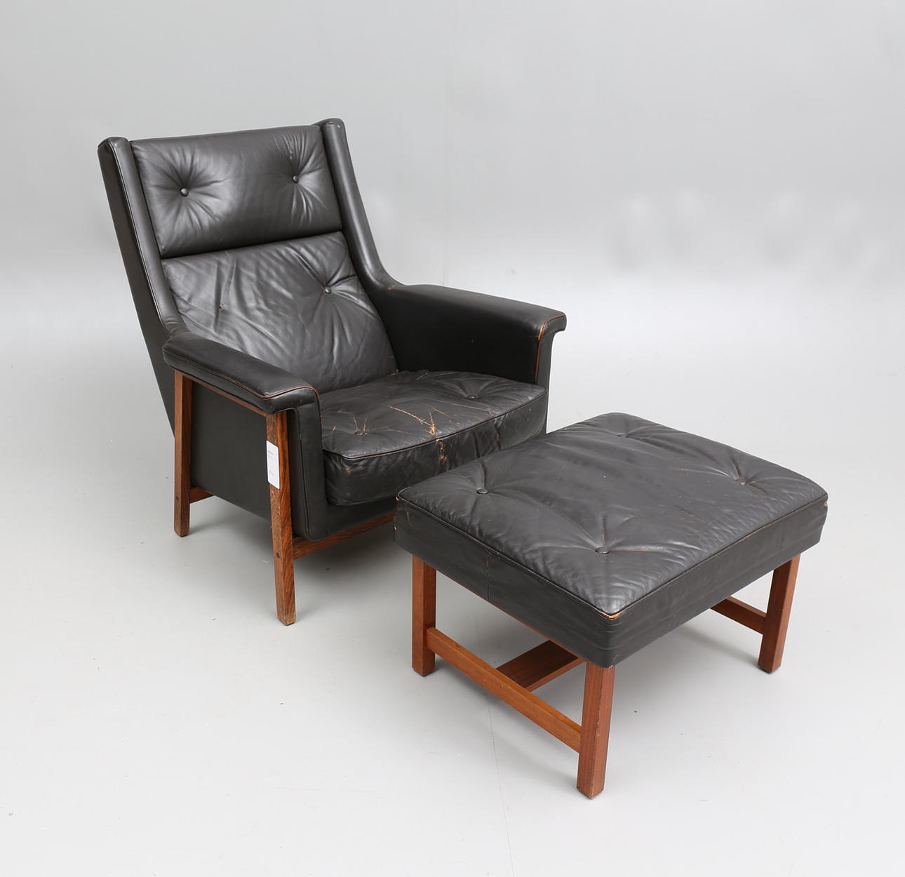 FÅTÖLJ med FOTPALL, 1960-tal.