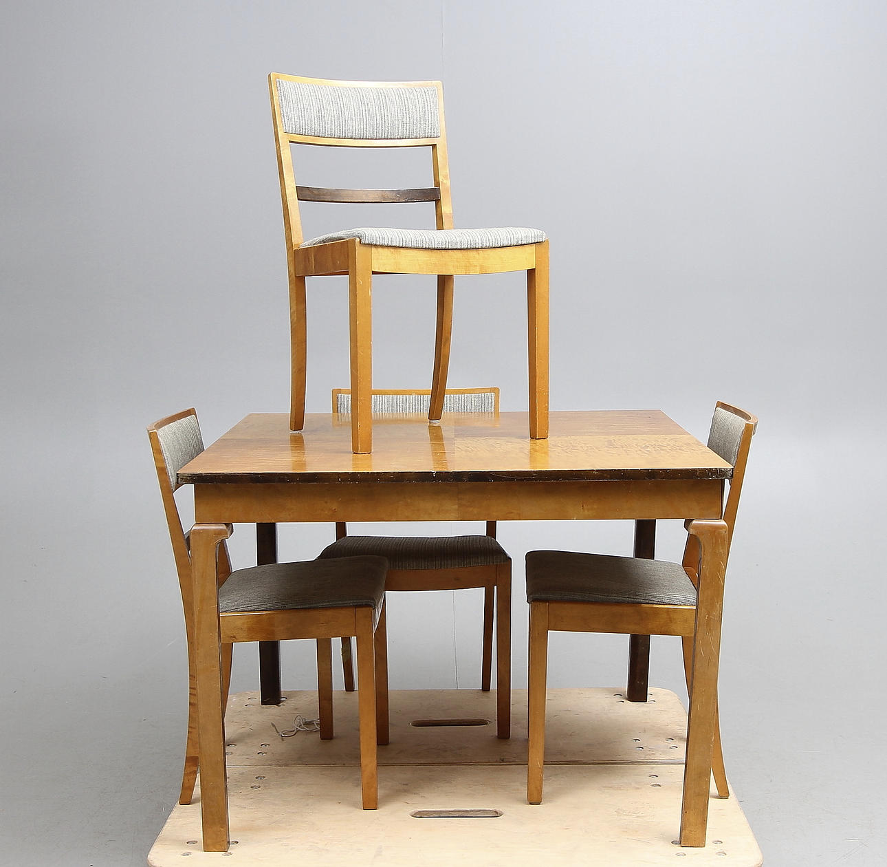 MATSALSGRUPP, 5 delar; Erik Chambert, tillskriven, 1930/40-tal.