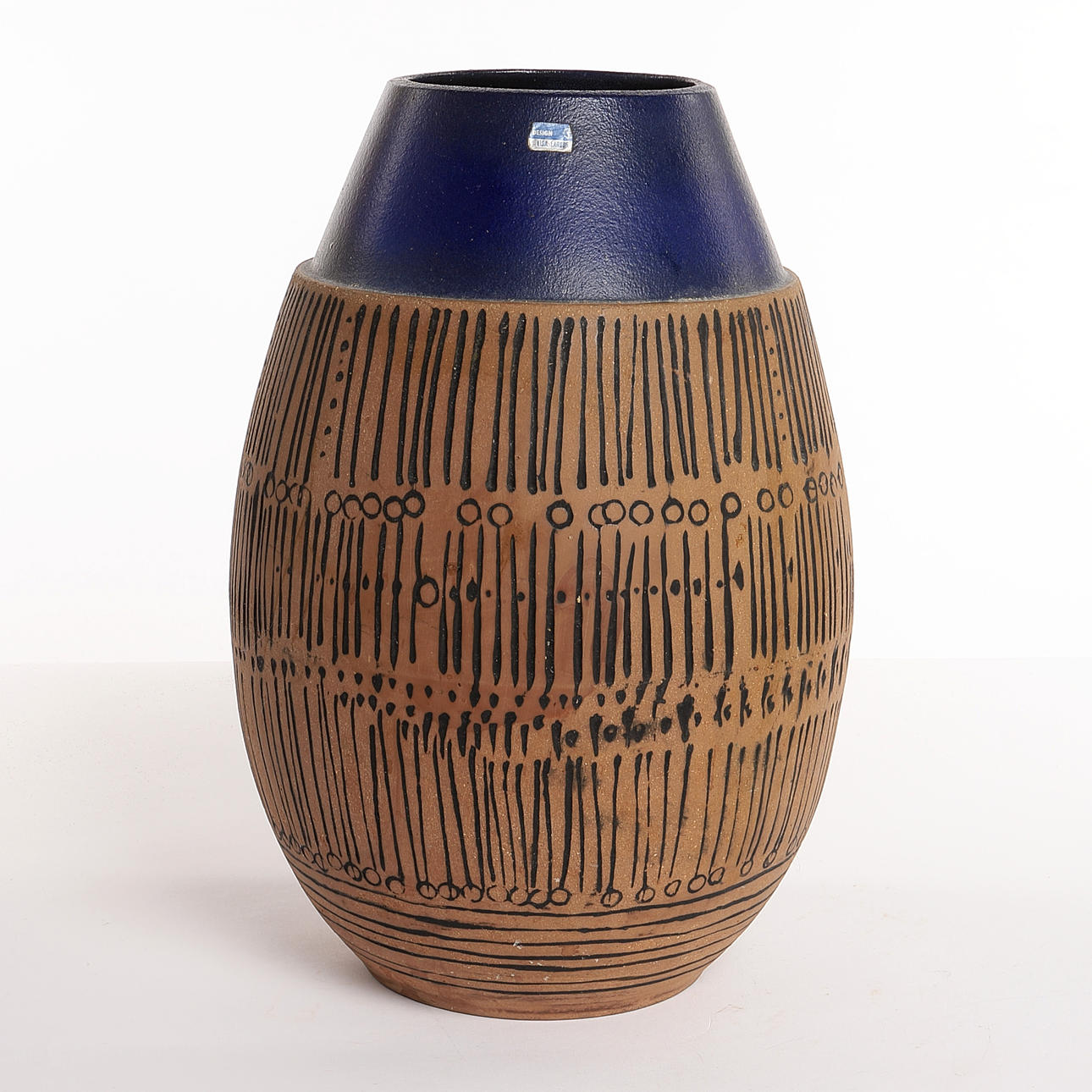 LISA LARSON. Urn, model 'Granada', ceramics, signed, Gustavsberg.