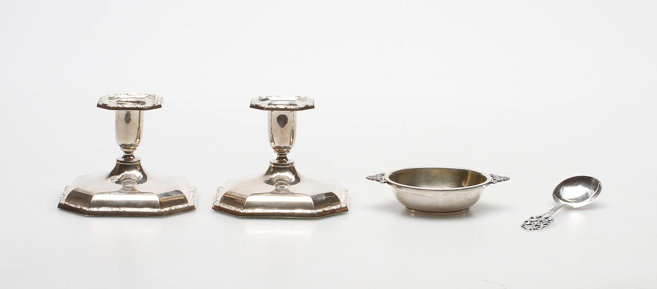 SILVERFÖREMÅL, 4 delar, silver.