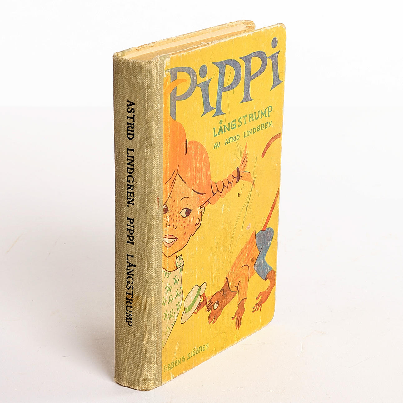 ASTRID LINDGRENS PIPPI LONG STOCKING first edition, 1945.