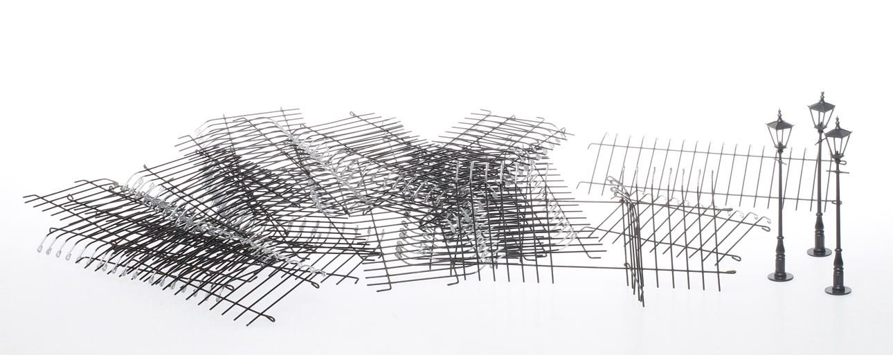 HAUSSER ELASTOLIN BURDELAR. 25 delar.