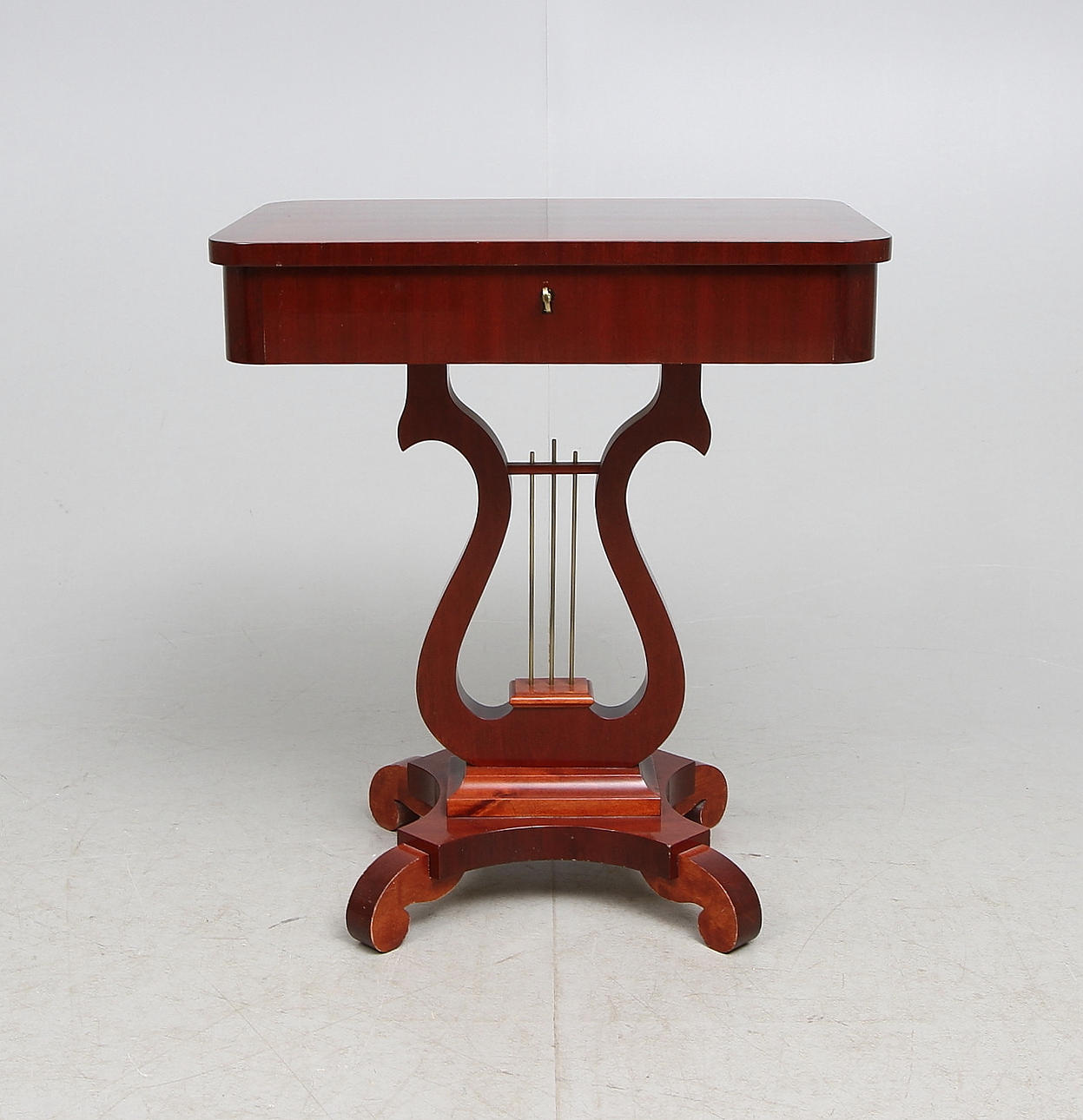 SYBORD, lyrmodell, 1900-tal.