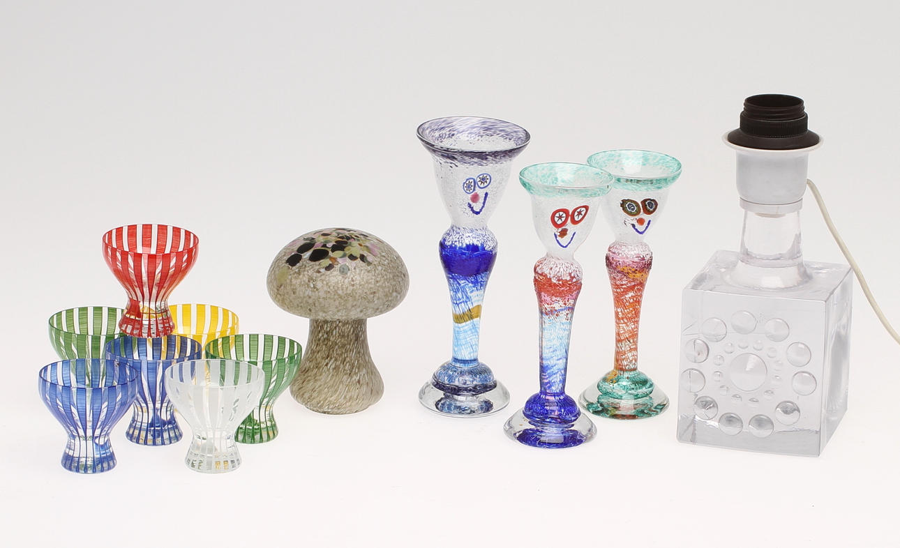 PARTI GLAS, 12 delar, bland annat "Strikt" Design Bengt Orup, Johansfors.