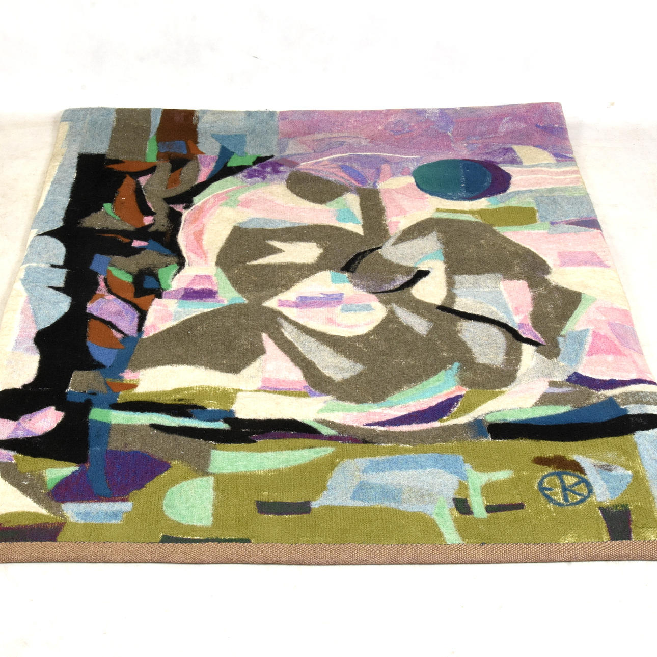 OIDENTIFIERAD KONSTNÄR. Väggbonad.