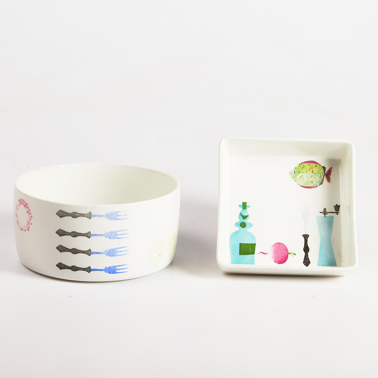 STIG LINDBERG. Bowls, 2 pieces, 