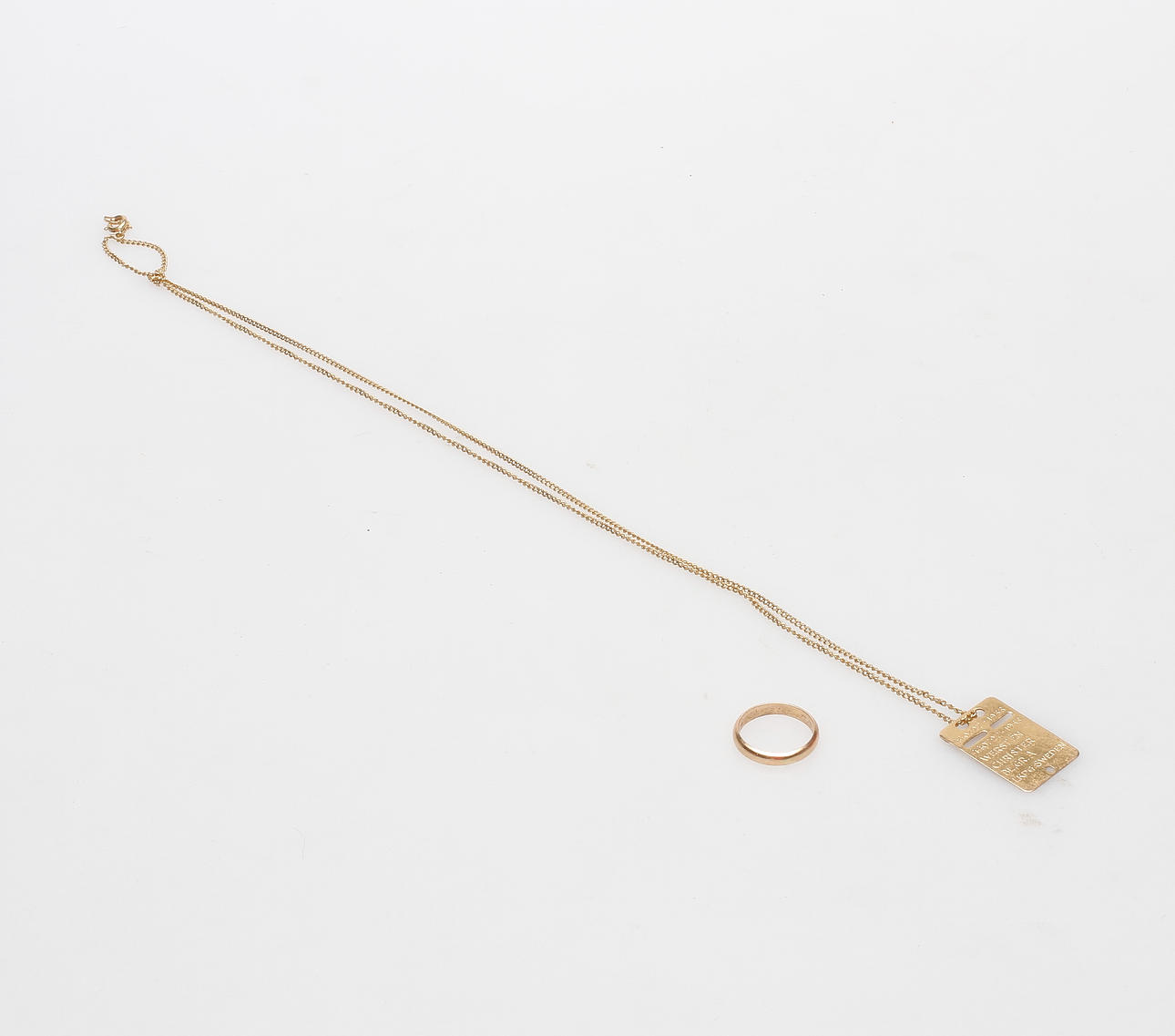 GULDSMYCKEN, 18k, vikt ca 11,3 gram.