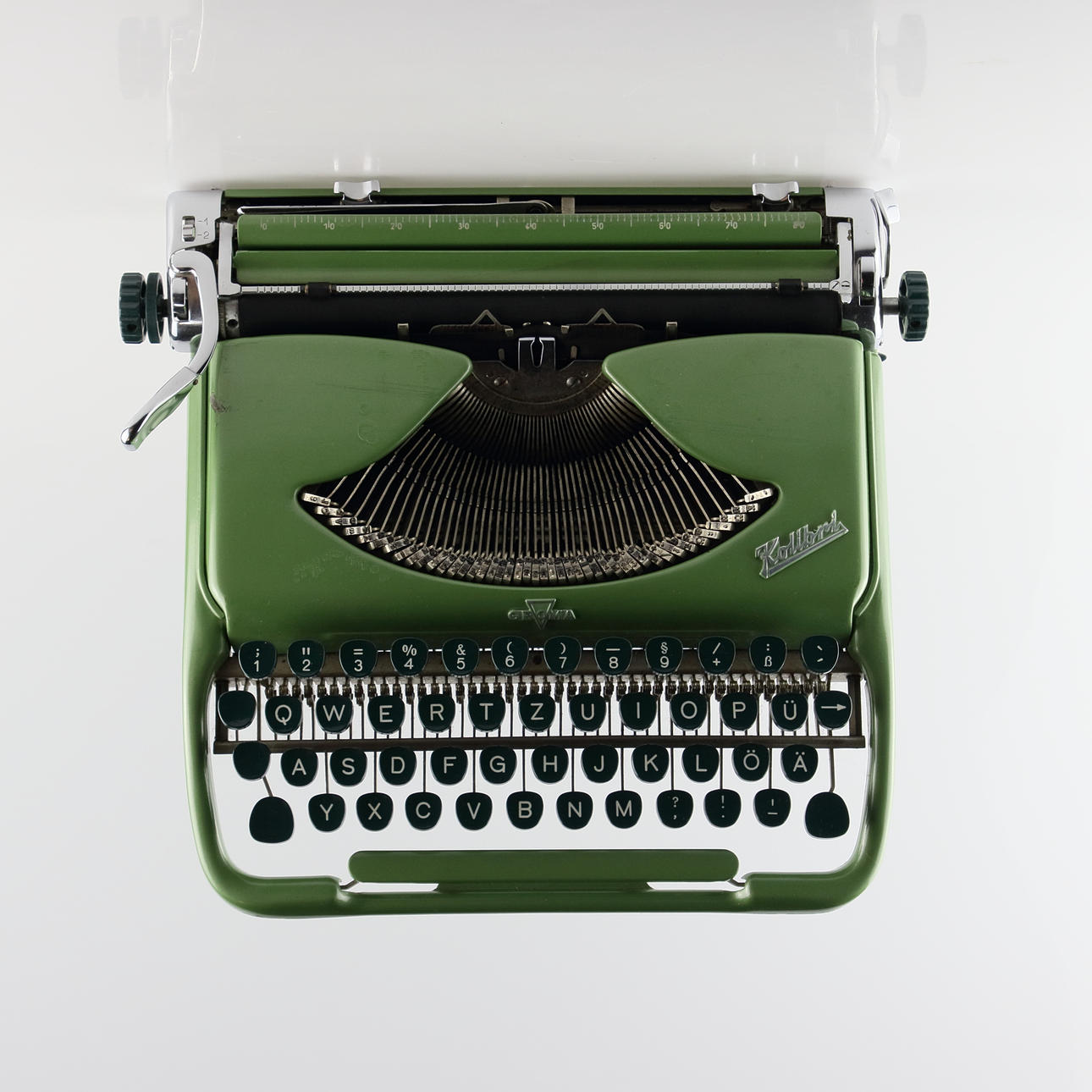 TRAVEL TYPEWRITER, Groma, 